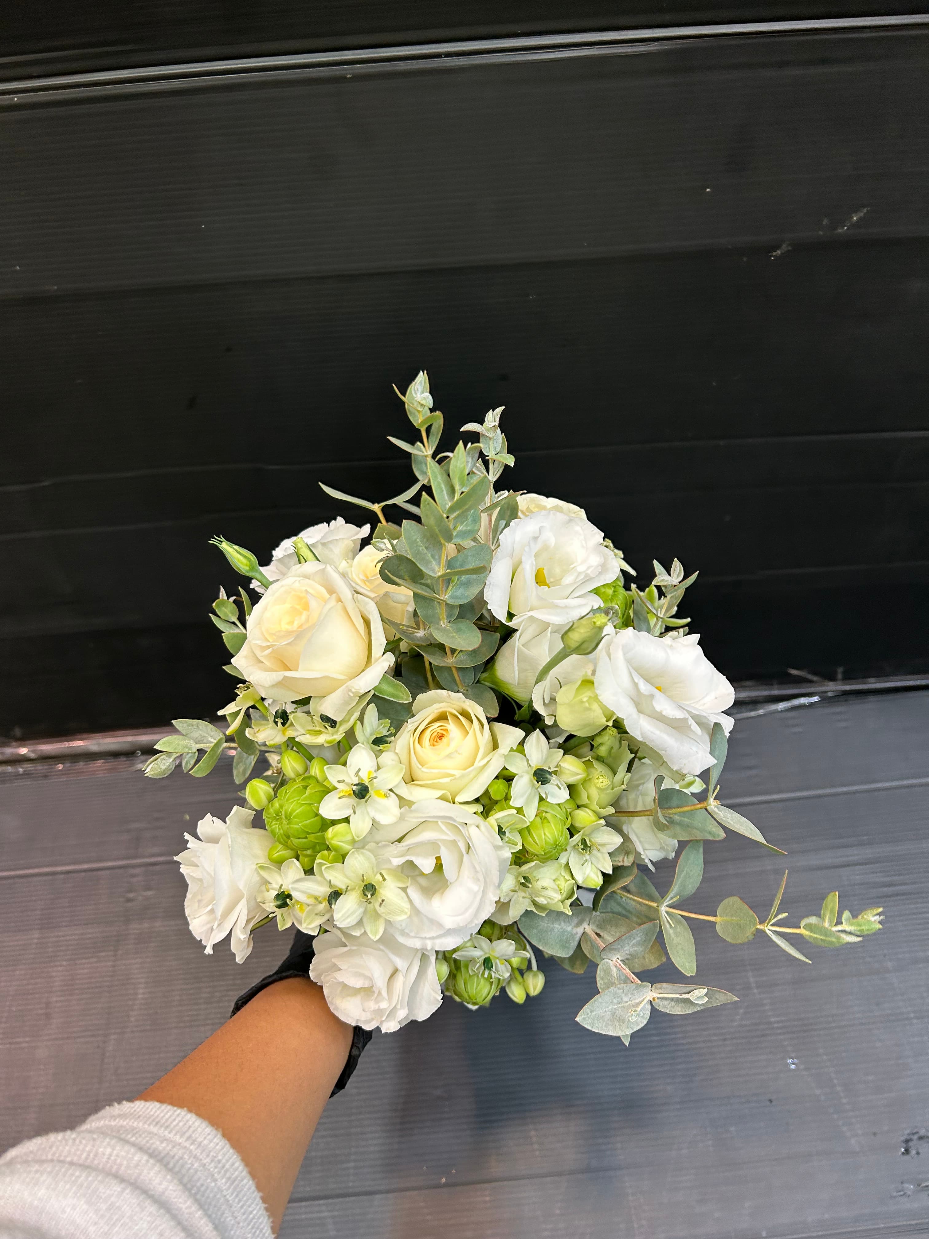 זר כלה כפרי לבן