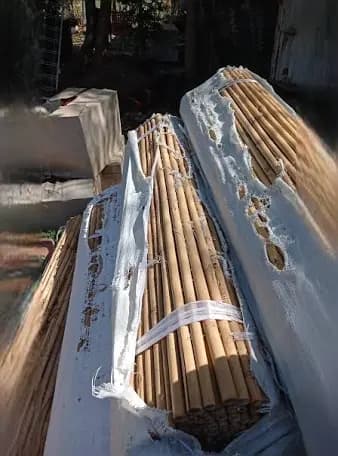 גדר במבוק מושחל