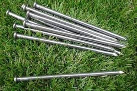 מסמר לדשא. 20 מ״מ